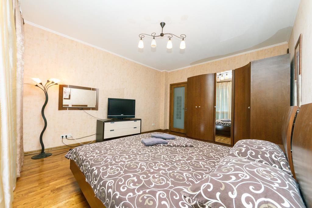 Two-Storey Apartment Near Iec Kiev Eksteriør billede